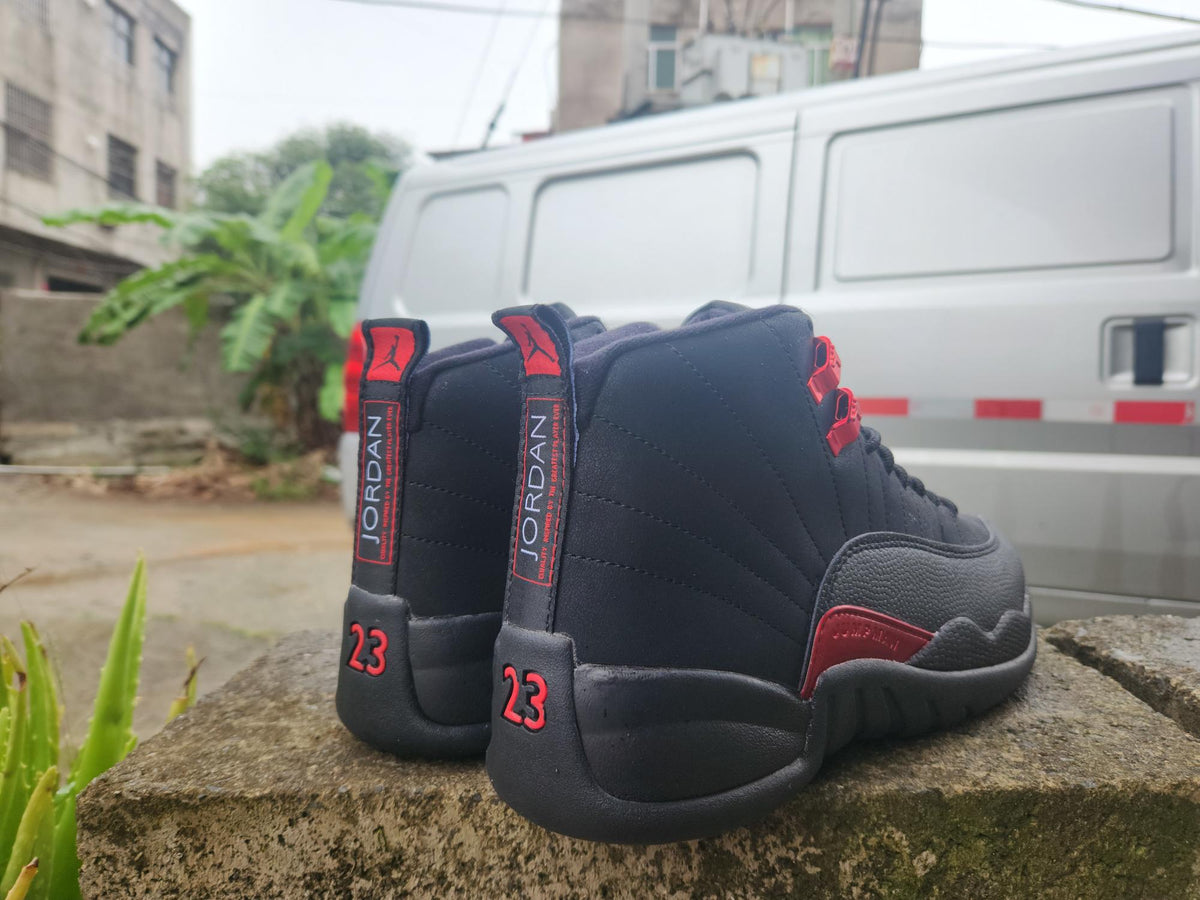 Air Jordan 12 Black/Red